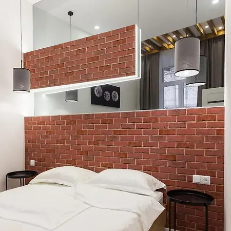 On Kulisha Str Λβιβ