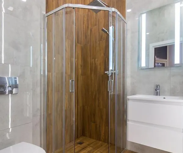 On Kulisha Str Διαμέρισμα Λβιβ